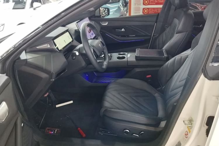 Used Deepal SL03 2023 200Max Range-Extended Version Left Front Seat