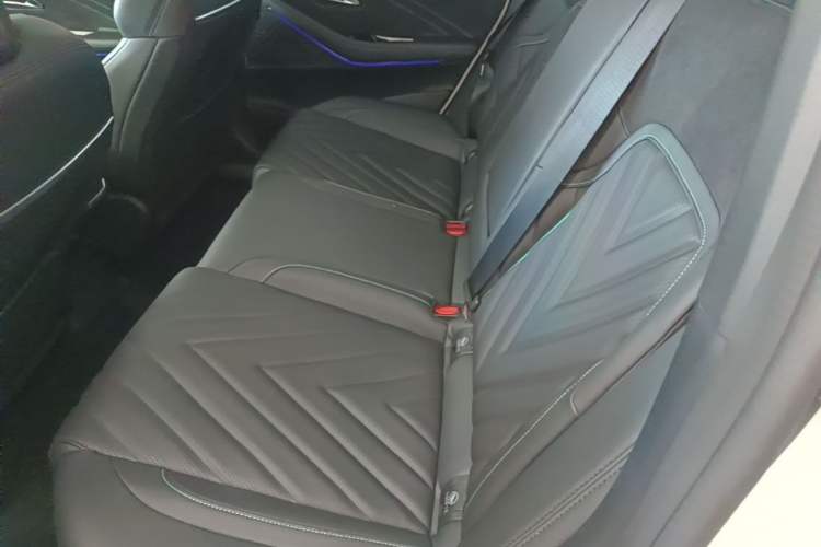 Used Deepal SL03 2023 200Max Range-Extended Version Left Rear Seat