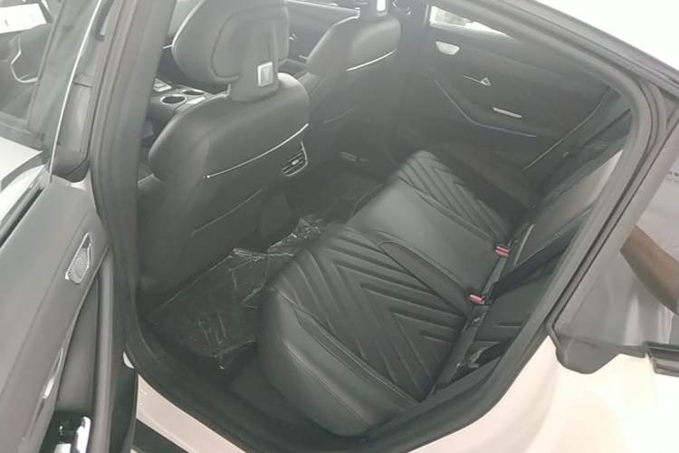 Used Deepal SL03 2023 SL03i 515MAX Pure Electric Version Left Rear Seat