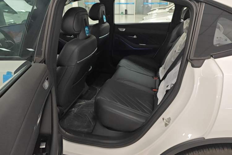 Used Deepal SL03 2023 200Max Range-Extended Version Left Rear Seat