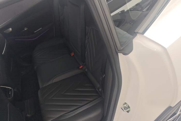 Used Deepal SL03 2023 200Max Range-Extended Version Left Rear Seat