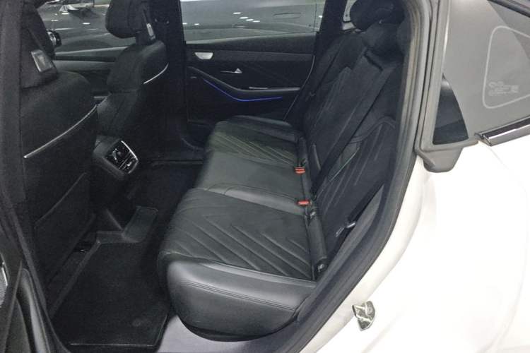 Used Deepal SL03 2023 200Max Range-Extended Version Left Rear Seat