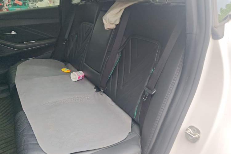 Used Deepal SL03 2023 200Max Range-Extended Version Left Rear Seat