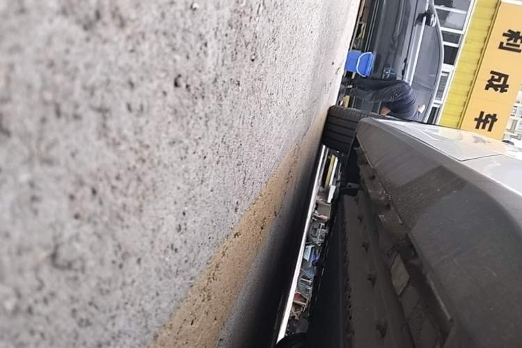 Used Deepal SL03 2023 200Max Range-Extended Version Left Side Sill