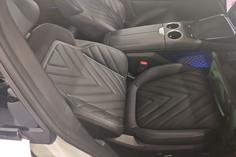 Used Deepal SL03 2023 200Max Range-Extended Version Right Front Seat