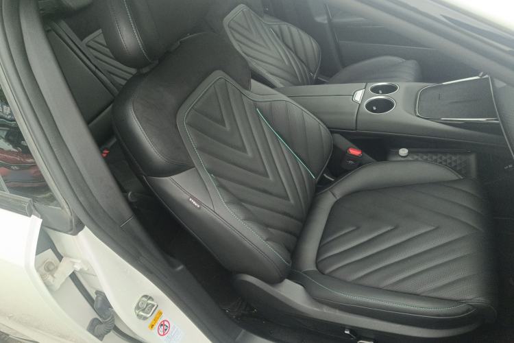 Used Deepal SL03 2023 200Max Range-Extended Version Right Front Seat