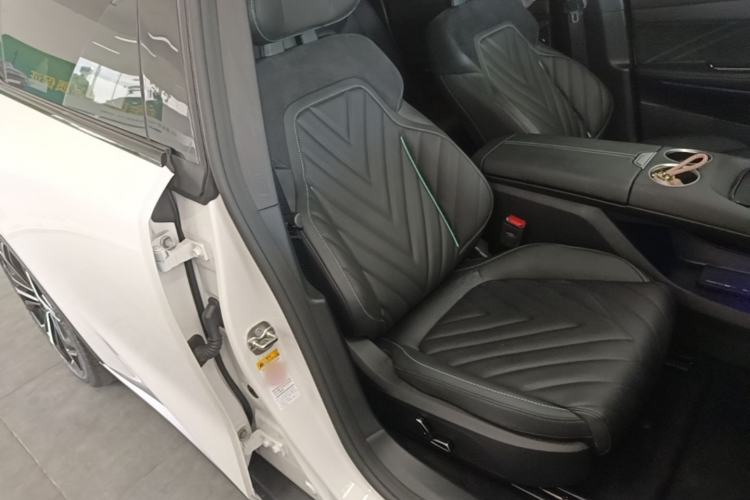 Used Deepal SL03 2023 200Max Range-Extended Version Right Front Seat