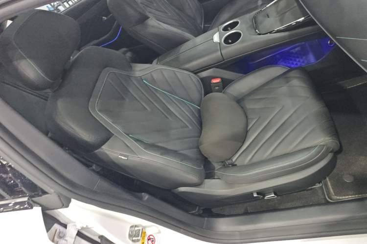 Used Deepal SL03 2023 200Max Range-Extended Version Right Front Seat