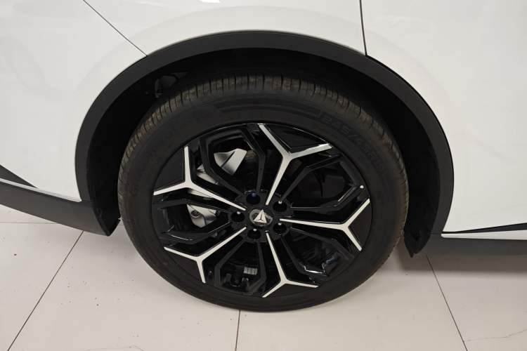 Used Deepal SL03 2023 200Max Range-Extended Version Right Rear Wheel Hub