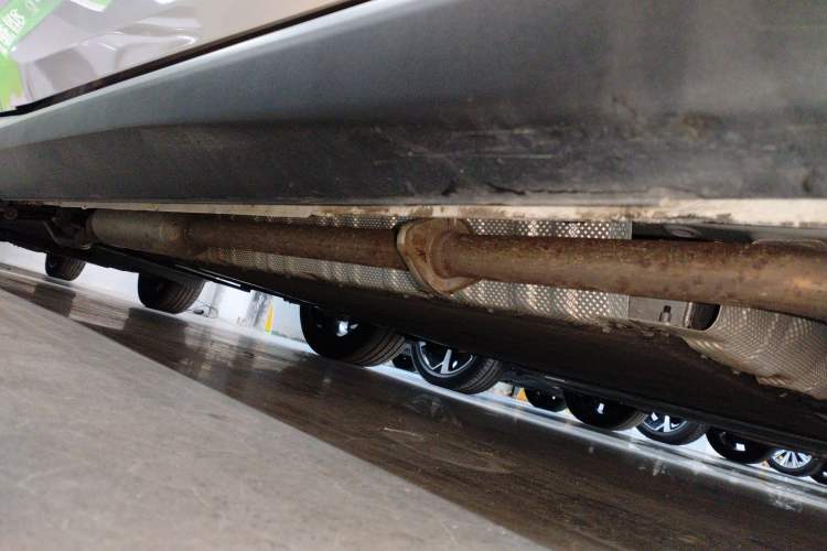 Used Deepal SL03 2023 200Max Range-Extended Version Right Side Sill