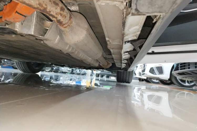 Used Deepal SL03 2023 200Max Range-Extended Version Right Side Sill