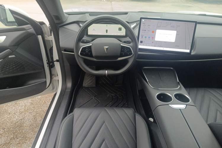 Used Deepal SL03 2023 200Max Range-Extended Version Steering Wheel