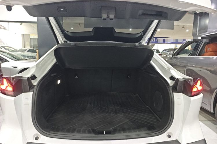 Used Deepal SL03 2023 200Max Range-Extended Version Trunk