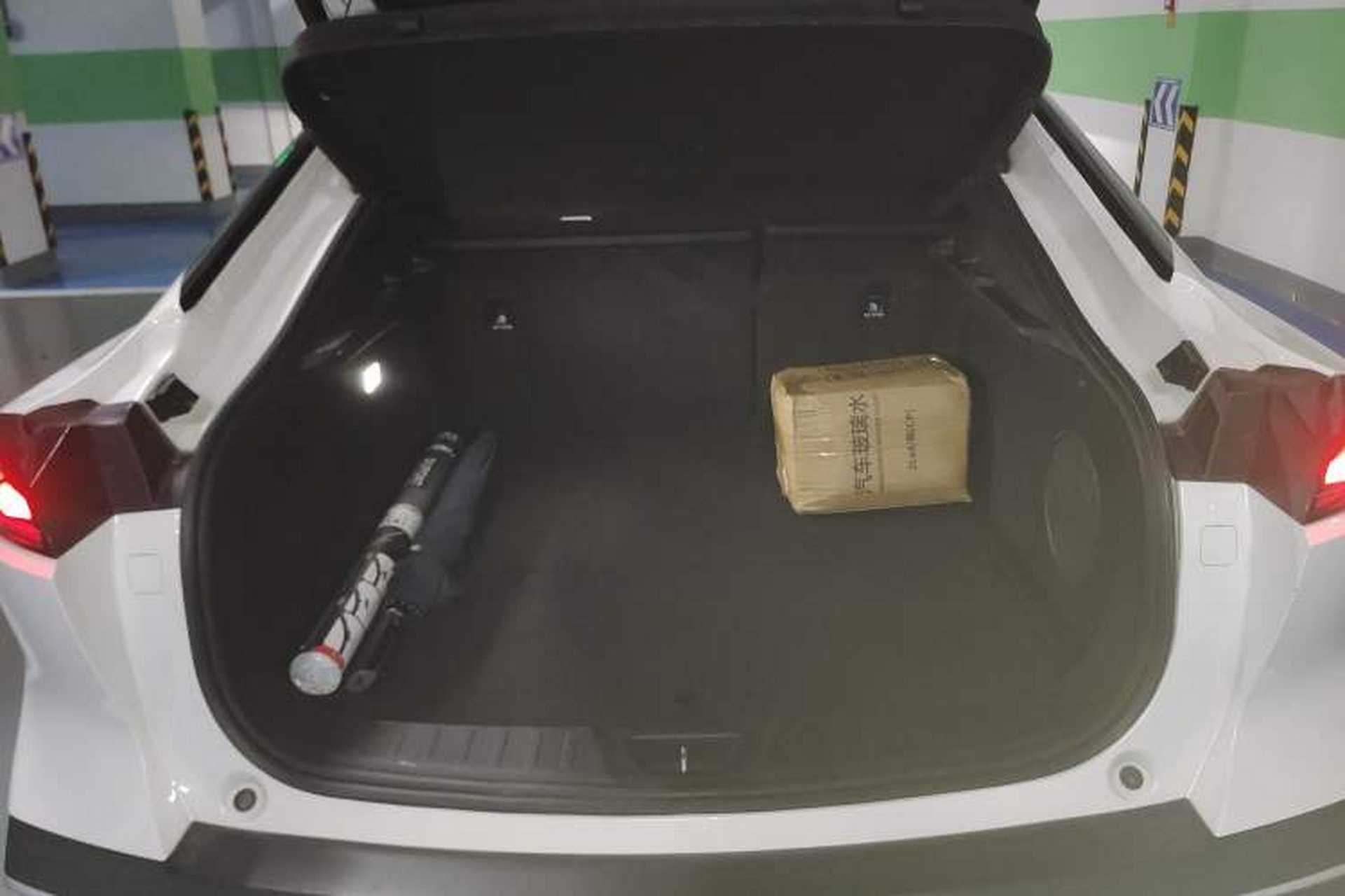 Used Deepal SL03 2023 200Max Range-Extended Version Trunk