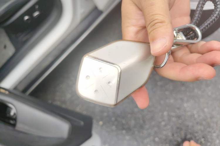 Used Deepal SL03 2023 200Max Range-Extended Version Vehicle Key