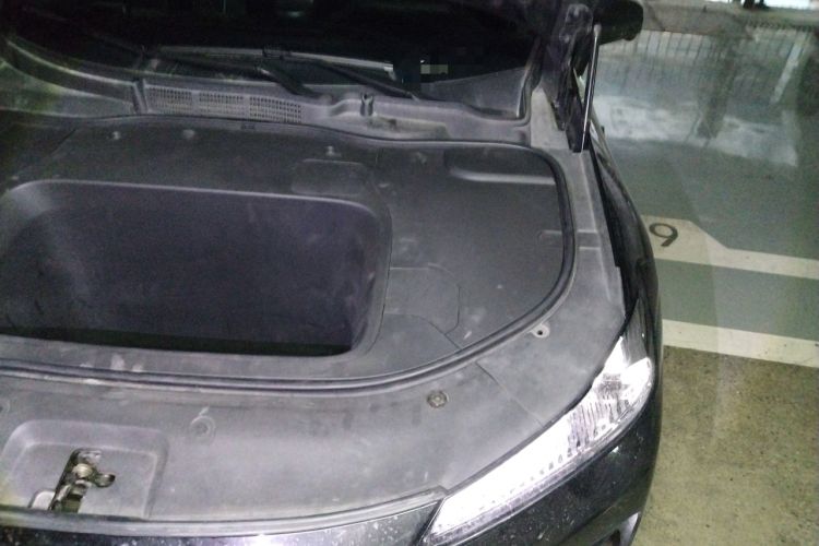 Used Deepal SL03 2024 530Max Pure Electric Version Engine Bay Left