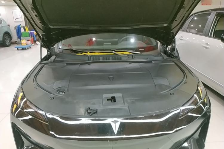 Used Deepal SL03 2024 135Plus Glory Edition Engine Bay