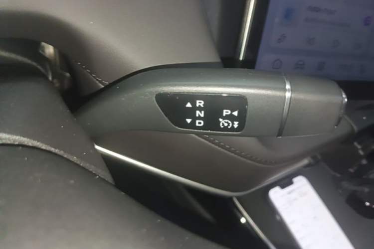 Used Deepal SL03 2024 135Plus Glory Edition Gear Lever