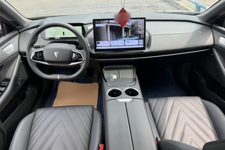 Used Deepal SL03 2024 135Plus Glory Edition Interior 2