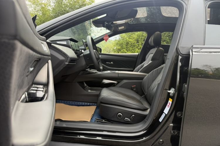Used Deepal SL03 2024 135Plus Glory Edition Interior 6