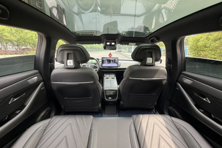 Used Deepal SL03 2024 135Plus Glory Edition Interior 8