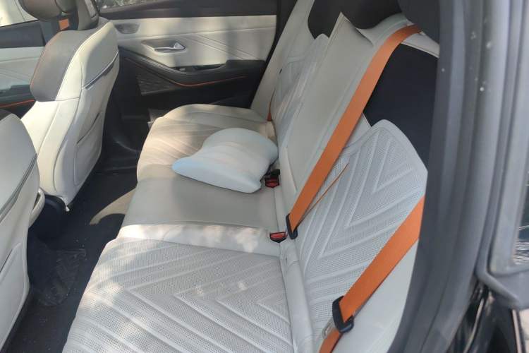 Used Deepal SL03 2024 530Max Pure Electric Version Left Rear Seat