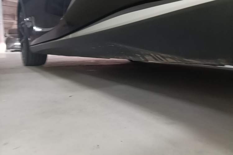 Used Deepal SL03 2024 135Plus Glory Edition Left Side Sill