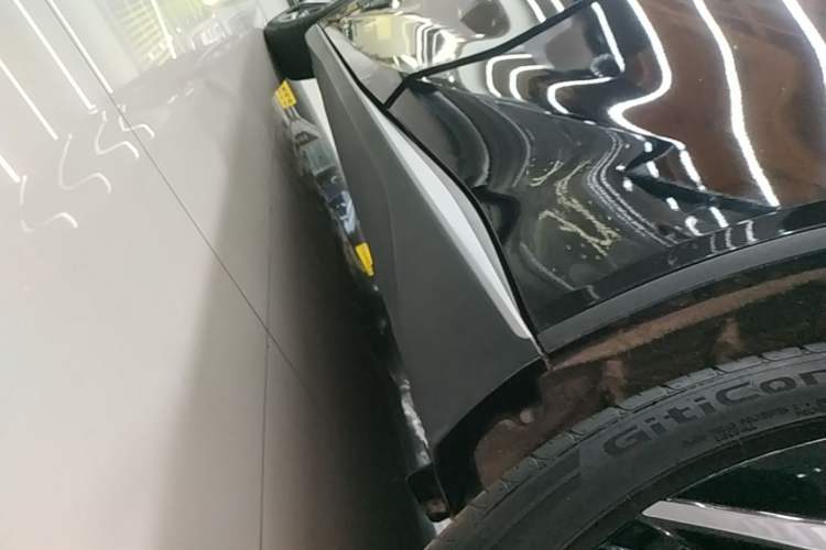 Used Deepal SL03 2024 135Plus Glory Edition Left Side Sill