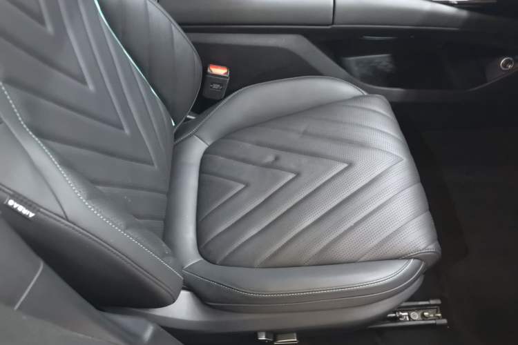 Used Deepal SL03 2024 135Plus Glory Edition Right Front Seat