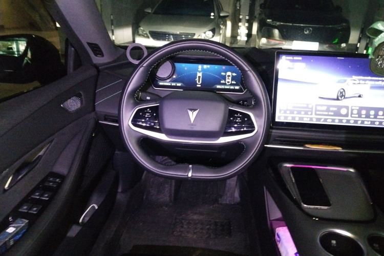 Used Deepal SL03 2024 530Max Pure Electric Version Steering Wheel