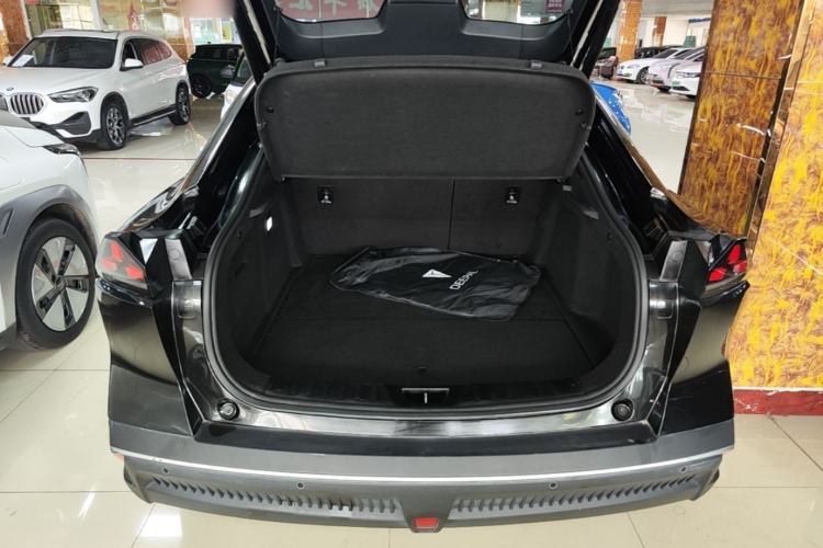 Used Deepal SL03 2024 530 Plus Pure Electric Version Trunk