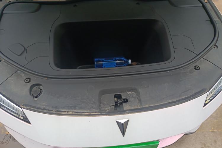 Used Deepal SL03 2024 530Max Pure Electric Version Engine Bay
