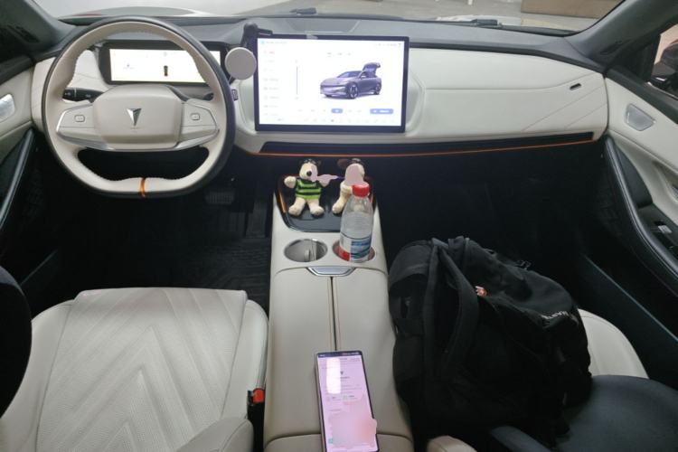 Used Deepal SL03 2024 610Max Pure Electric Version Center Console