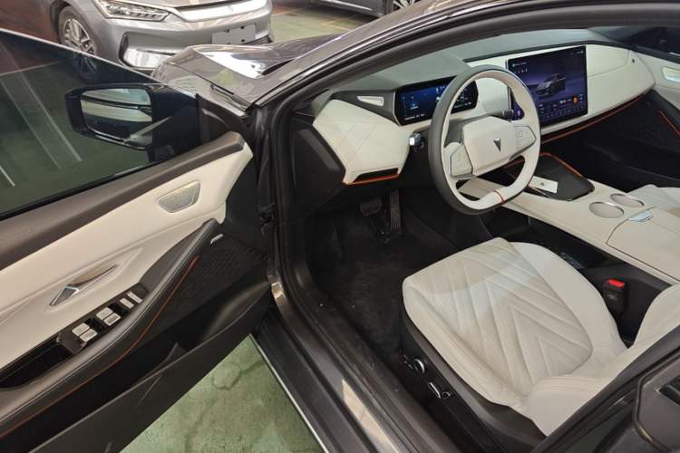 Used Deepal SL03 2024 530 Plus Pure Electric Version Driver Seat