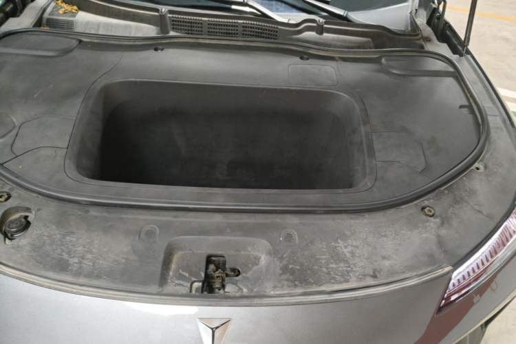 Used Deepal SL03 2024 610Max Pure Electric Version Engine Bay