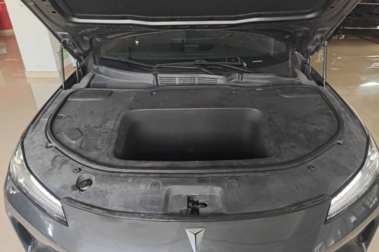 Used Deepal SL03 2024 530 Plus Pure Electric Version Engine Bay