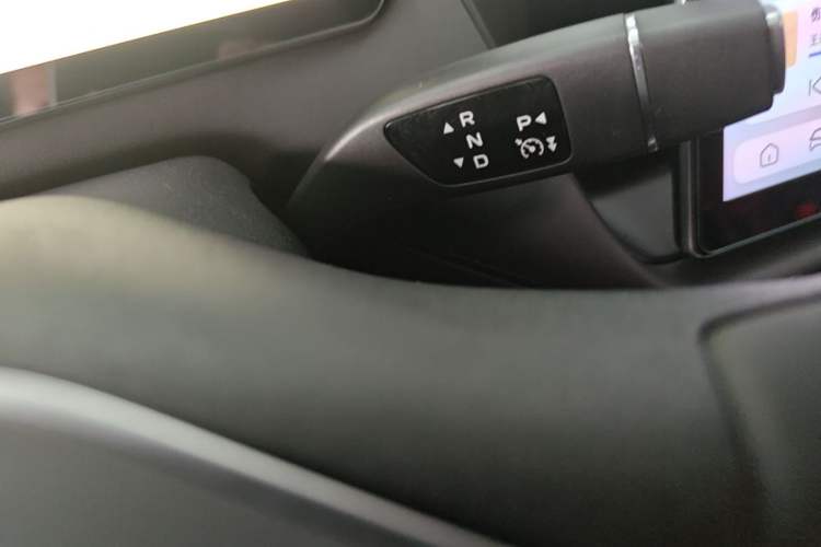 Used Deepal SL03 2024 530 Plus Pure Electric Version Gear Lever