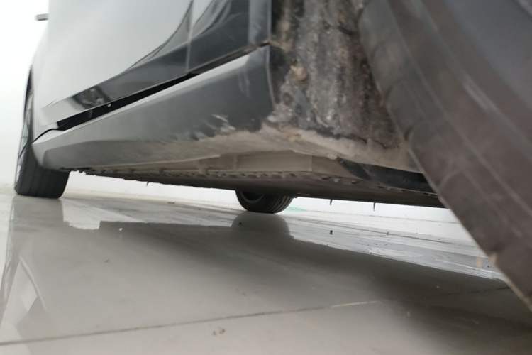 Used Deepal SL03 2024 530 Plus Pure Electric Version Right Side Sill