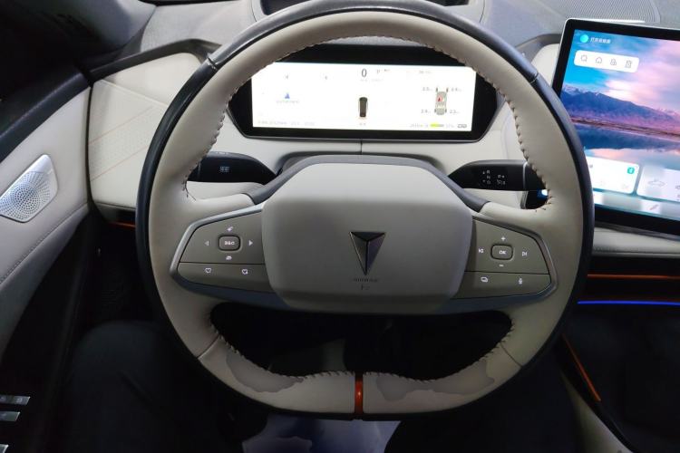 Used Deepal SL03 2024 610Max Pure Electric Version Steering Wheel