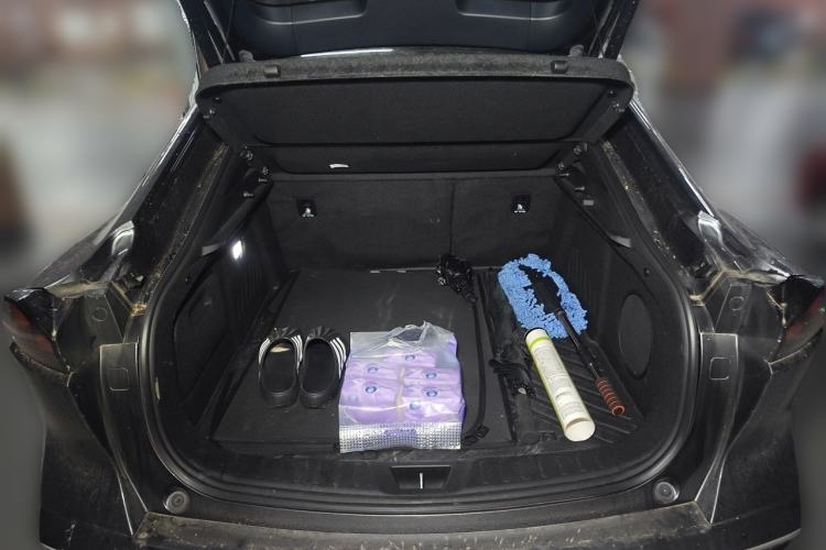 Used Deepal SL03 2024 610Max Pure Electric Version Trunk