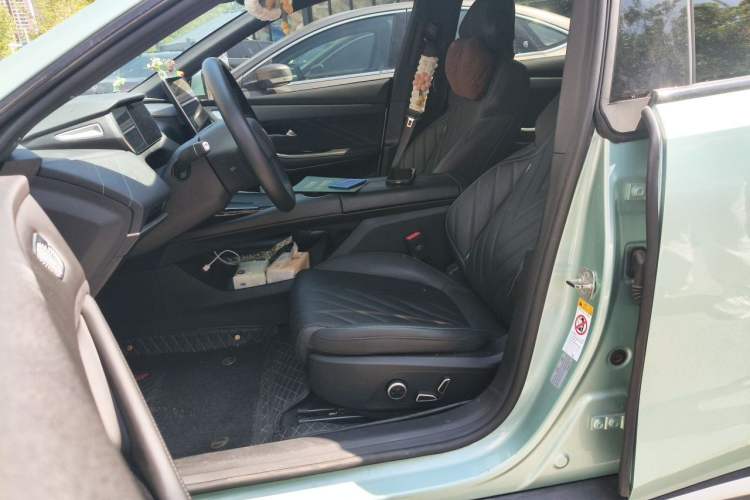 Used Deepal SL03 2024 530 Plus Pure Electric Version Left Front Seat