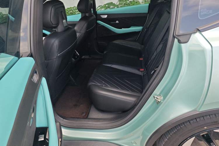 Used Deepal SL03 2024 530Max Pure Electric Version Left Rear Seat