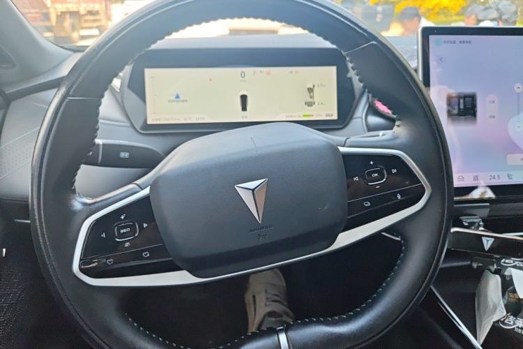 Used Deepal SL03 2024 530Max Pure Electric Version Steering Wheel