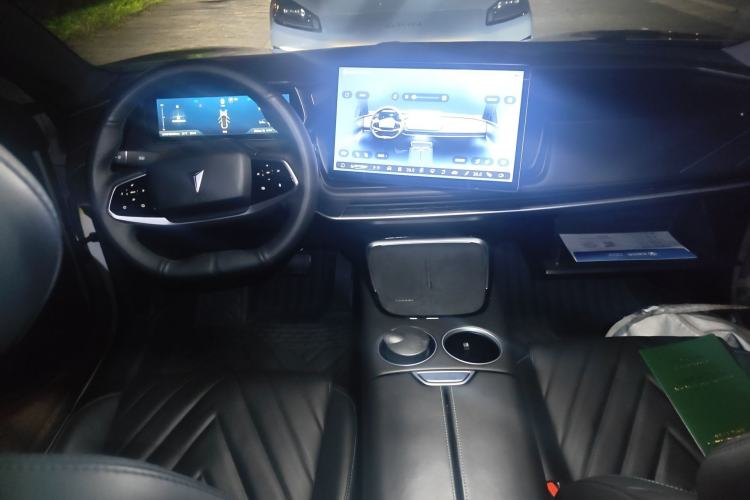 Used Deepal SL03 2024 530 Plus Pure Electric Version Center Console