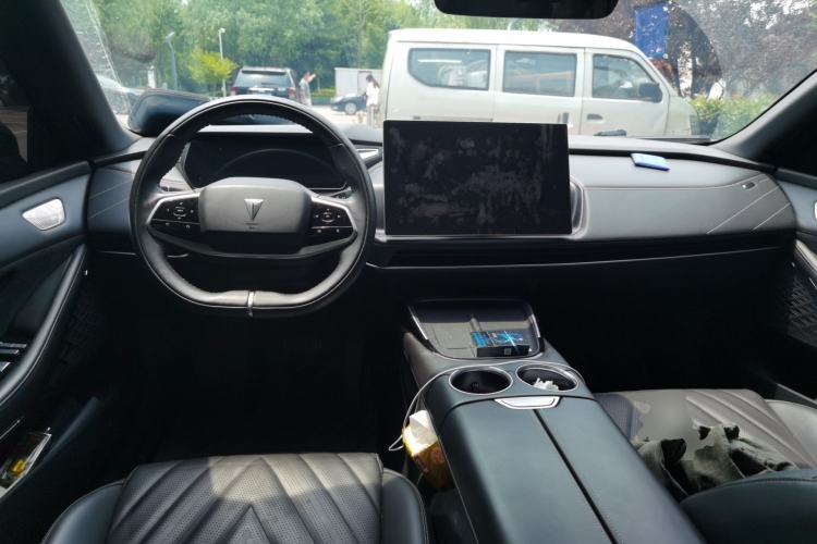 Used Deepal SL03 2024 530Max Pure Electric Version Center Console