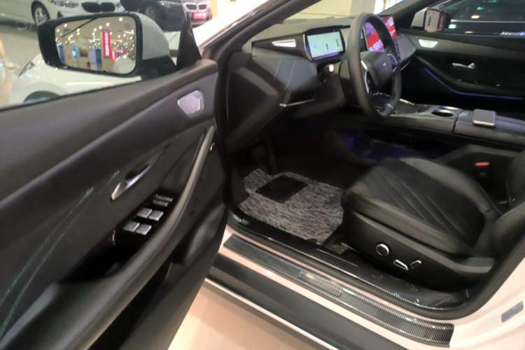 Used Deepal SL03 2024 530 Plus Pure Electric Version Driver Seat