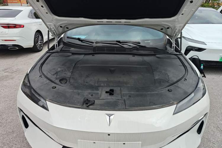 Used Deepal SL03 2024 135Plus Glory Edition Engine Bay
