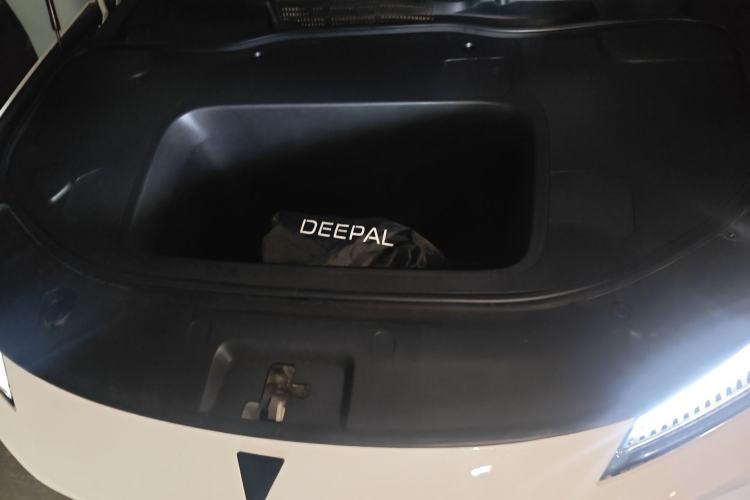 Used Deepal SL03 2024 530 Plus Pure Electric Version Engine Bay