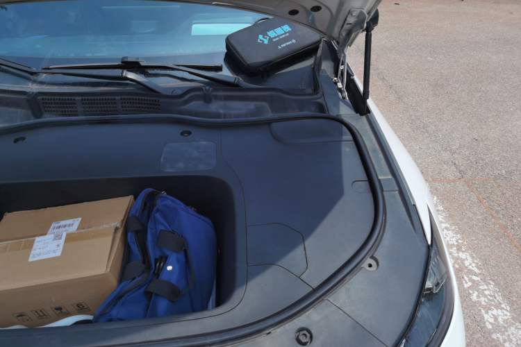 Used Deepal SL03 2024 530Max Pure Electric Version Engine Bay Left