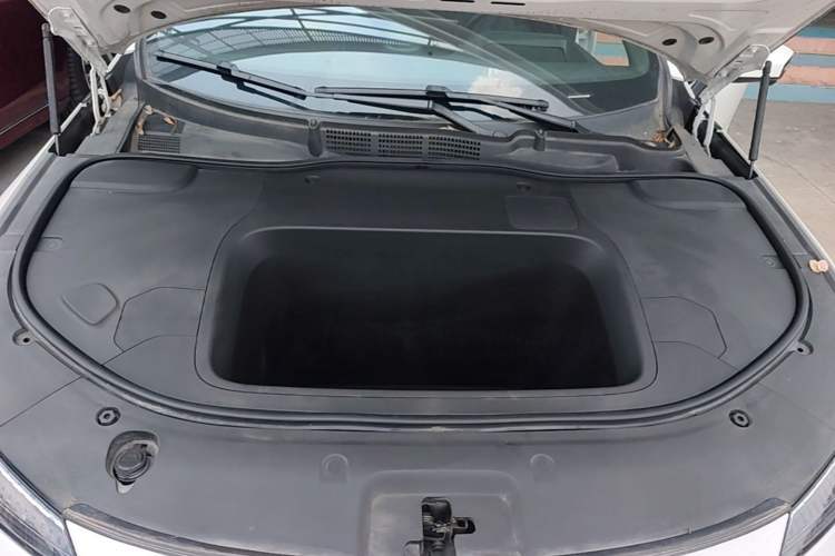 Used Deepal SL03 2024 530Max Pure Electric Version Engine Bay